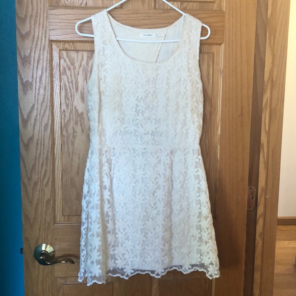 White Floral Dress - Picture 1 of 6